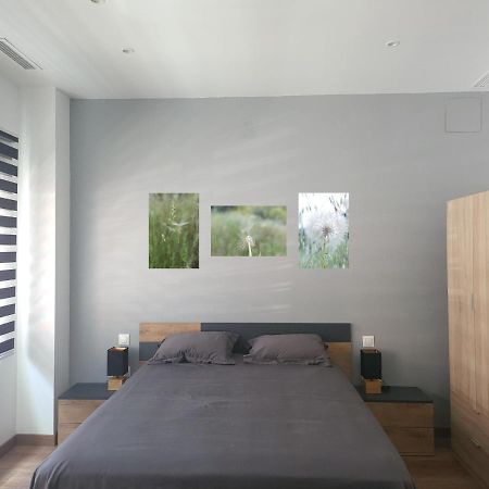 Precioso Estudio Con Dos Ambientes Madrid Exterior photo